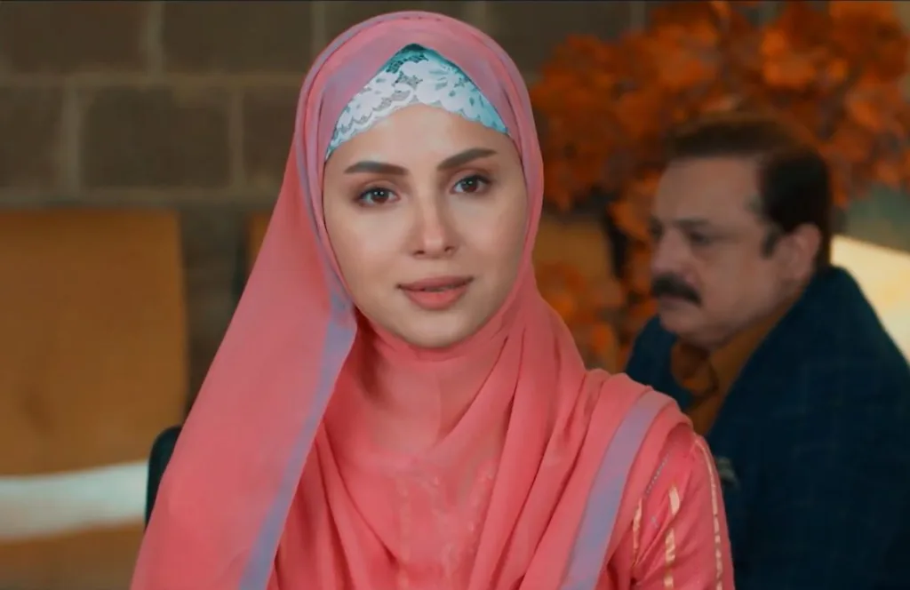 Umm-e-Ayesha Drama Cast: Nimra Khan Portrays as a Hijabi Girl
